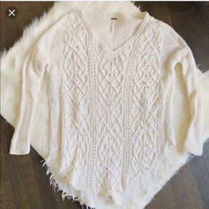 Free PeopleV Neck Cable Knit Fringe Cream Sweater